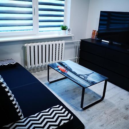 Black & White Studio Anykščiai Zewnętrze zdjęcie