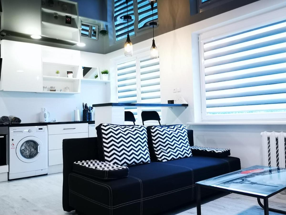 Black & White Studio Anykščiai Zewnętrze zdjęcie