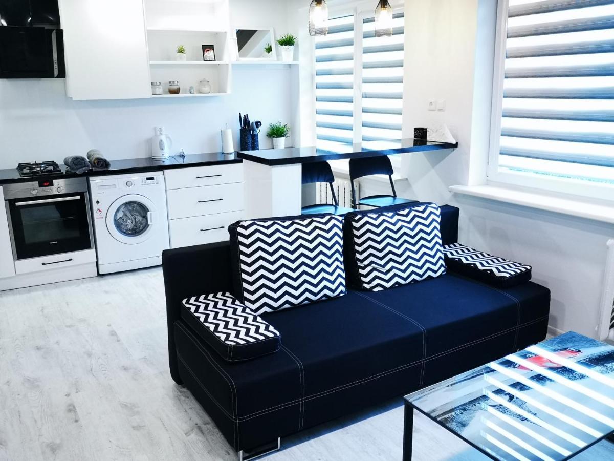 Black & White Studio Anykščiai Zewnętrze zdjęcie